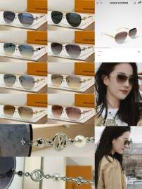 Picture of Louis Vuitton Sunglasses _SKUfw81854762fw